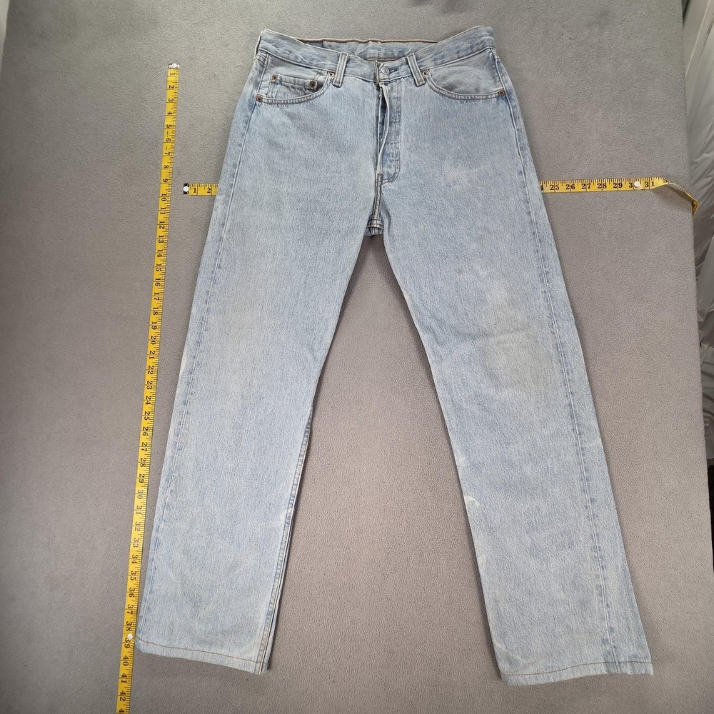 VTG Levis 501 Jeans Mens Blue Light Wash Straight Button Fly Made USA Fits 31x29
